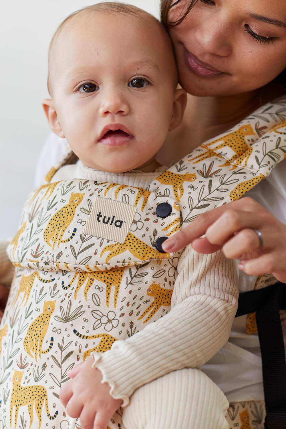 Tula Explore Cheetah Baby carrier Prowl