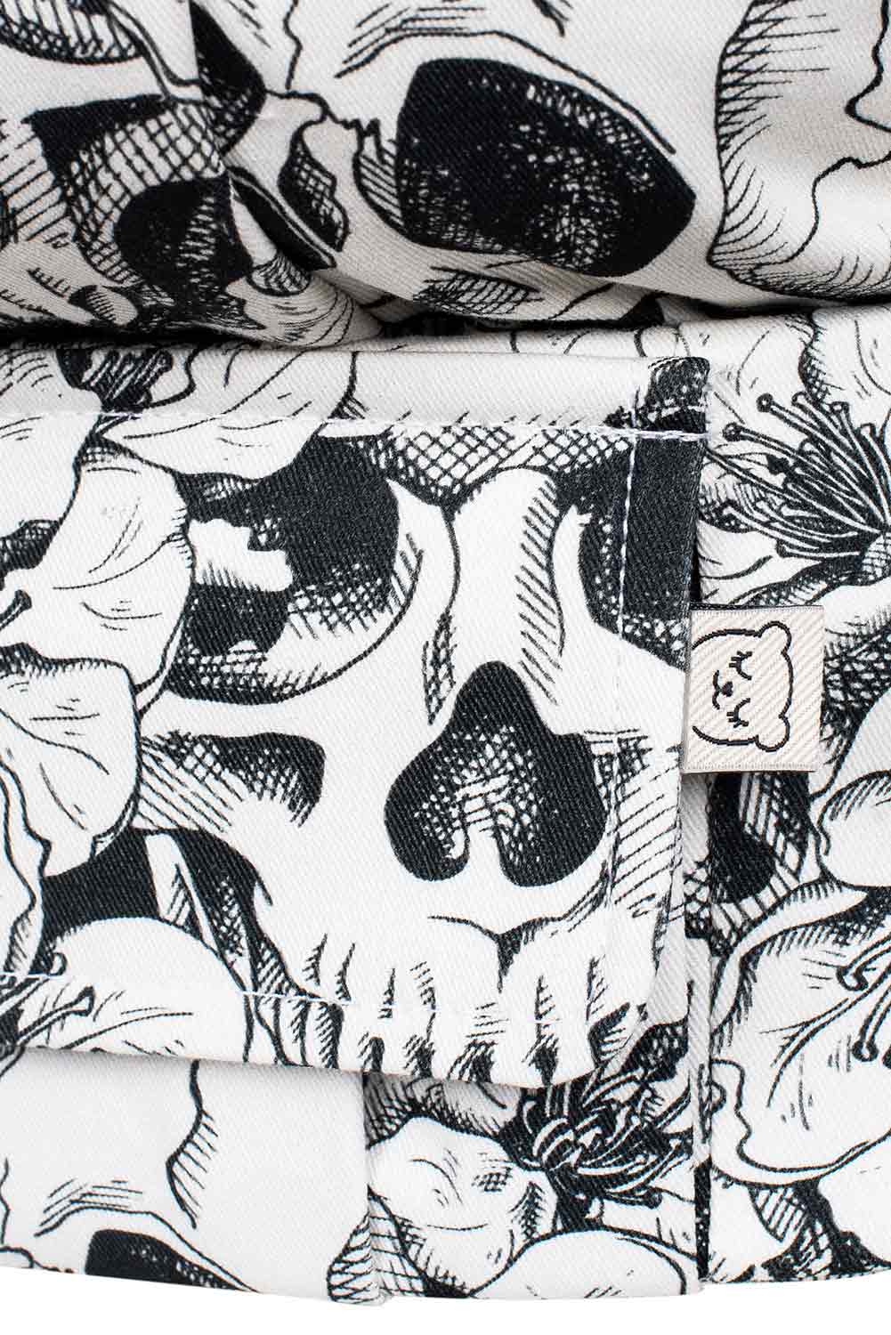 Skulls - Cotton Explore Baby Carrier